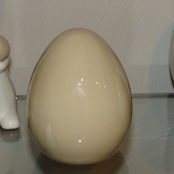 Ei stehend Porzellan